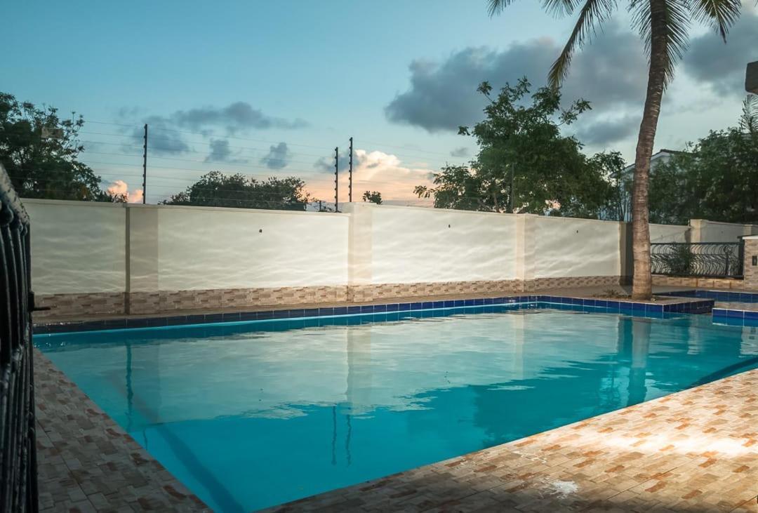 Lux Suites Nyali Luxury Apartments Mombasa Exterior foto